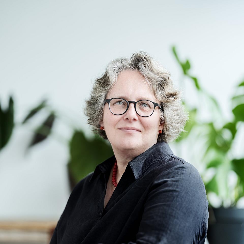 Portrait d'Ingrid Robeyns.