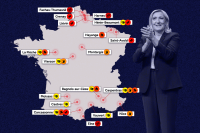 Marine Le Pen à côté de la carte des villes conquises par le RN lors des dernières municipales
